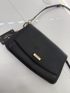 KATE SPADE Black Crossbody SAFFIANO LEATHER Bag - Sleek Everyday Shoulder Purse